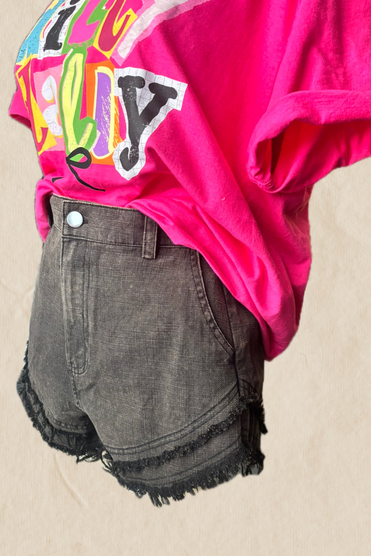 off duty fray shorts