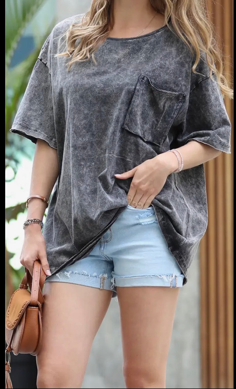on repeat tee