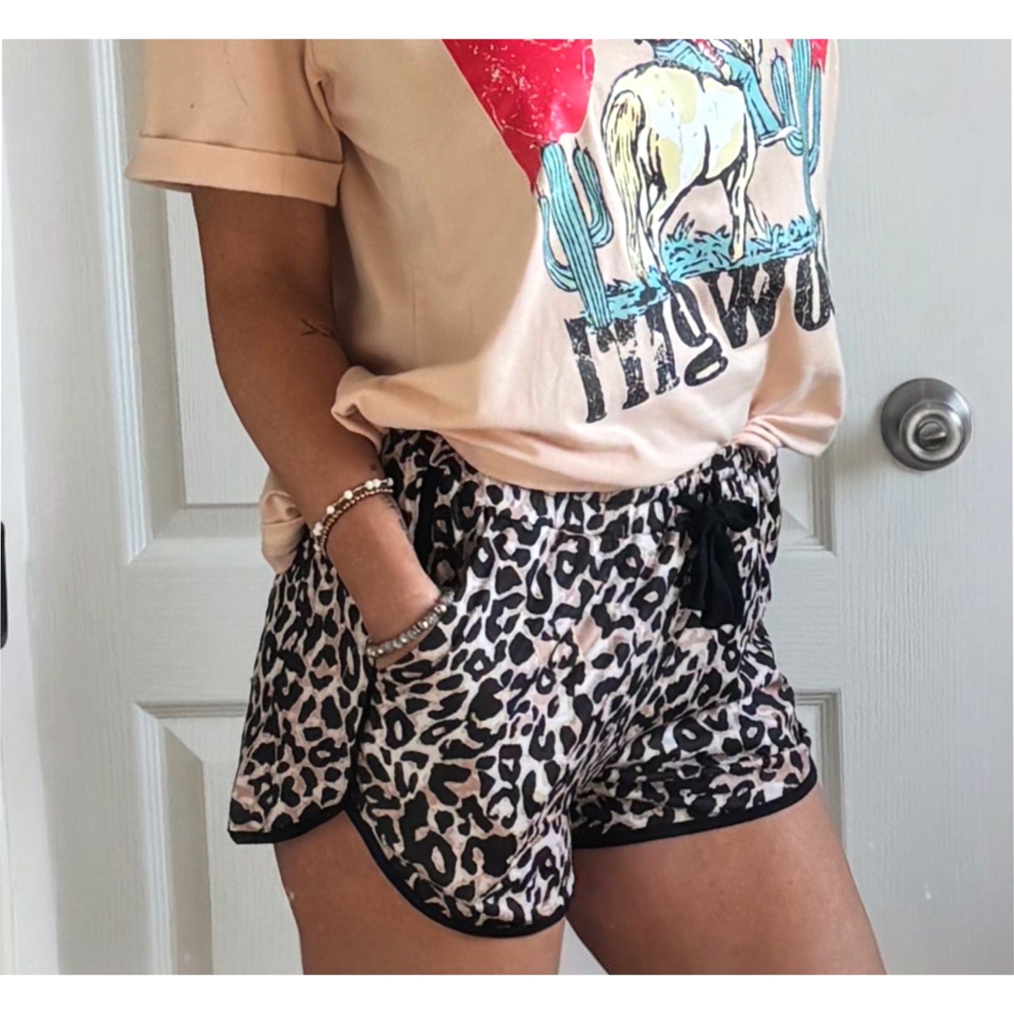 the throw on leopard