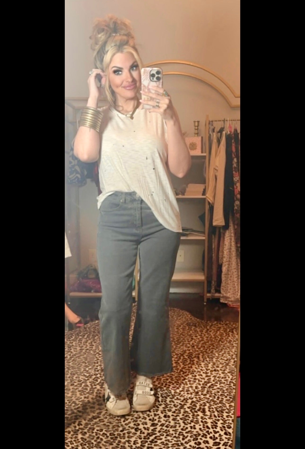 the ash black flares